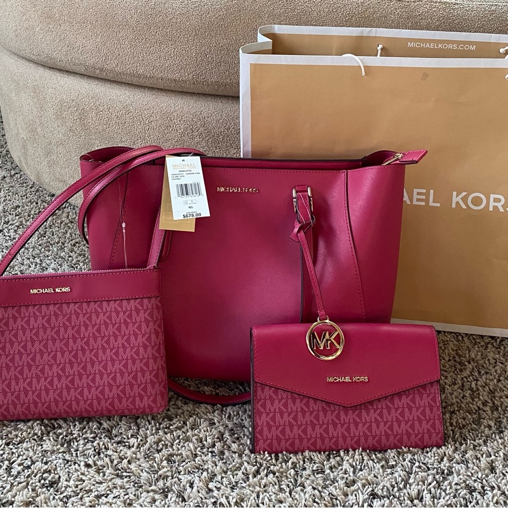Brand new Michael Kors 3 in one bag